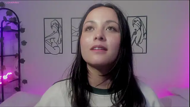 Megan Rodrigo online show from 01-23-25, 11:26