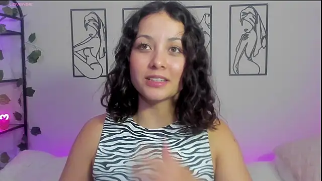 Megan Rodrigo online show from 02-13-25, 11:04