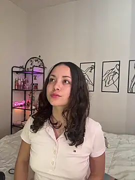 Megan Rodrigo online show from 11-23-25, 07:24