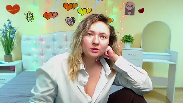 SallyVerda online show from 02-28-25, 12:43