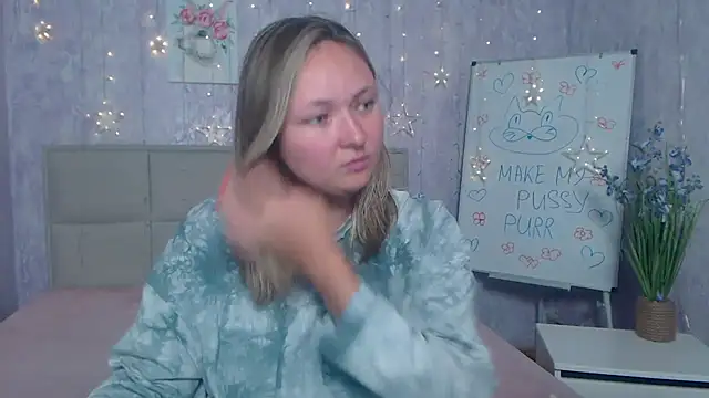 SallyVerda online show from 10-06-25, 06:05