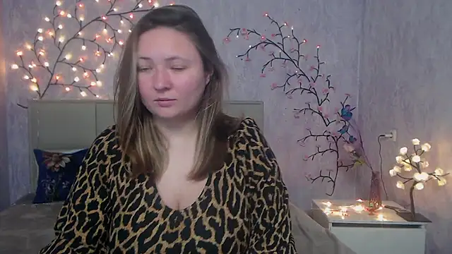 SallyVerda online show from 04-17-26, 05:54