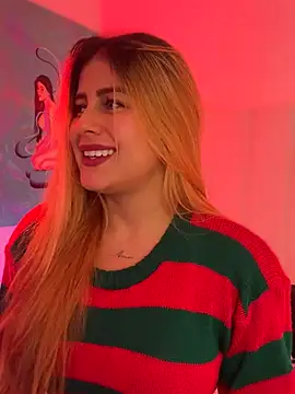 Amber Martins  online show from 10-21-25, 01:28