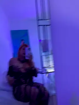 Snapshot of Amber_Martins_ chatting on 11-15-25, 12:08 Amber Martins online show from 11-15-25, 12:08