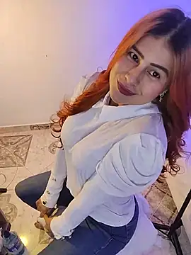 Amber Martins  online show from 06-11-26, 12:08
