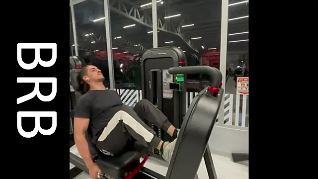 Tom blunt96 online show from 03-26-26, 02:33