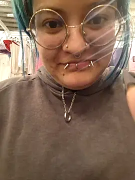 lucky-leah online show from 05-14-26, 03:46