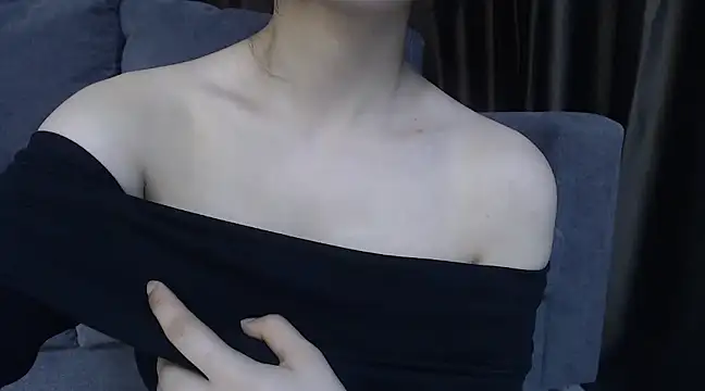 LtReina online show from 01-25-25, 01:21