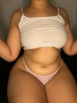 Snapshot of aya12aya chatting on 01-12-25, 03:03 aya12aya online show from 01-12-25, 03:03