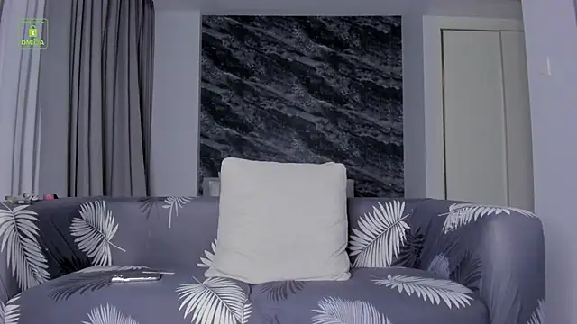  Yvonne  online show from 11-05-25, 12:27