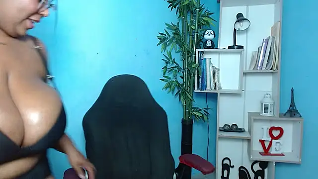 bbw charlote online show from 02-12-25, 12:01