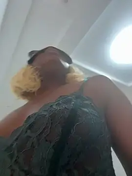 Snapshot of Nottynadiaa chatting on 01-15-26, 02:49 Nottynadiaa online show from 01-15-26, 02:49