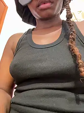 Snapshot of Nottynadiaa chatting on 02-17-26, 01:29 Nottynadiaa online show from 02-17-26, 01:29