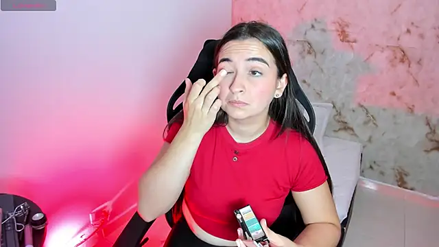 Snapshot of Abbieowenx chatting on 11-19-25, 03:34 Abbieowenx online show from 11-19-25, 03:34