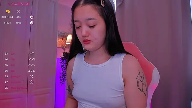 FreyaRaya online show from 01-25-25, 09:04