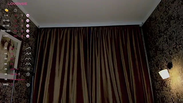 FreyaRaya online show from 09-23-25, 03:09