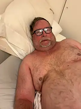 Drummajor online show from 01-26-25, 04:30