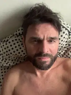 Snapshot of TB1977DK chatting on 12-05-25, 11:30 TB1977DK online show from 12-05-25, 11:30