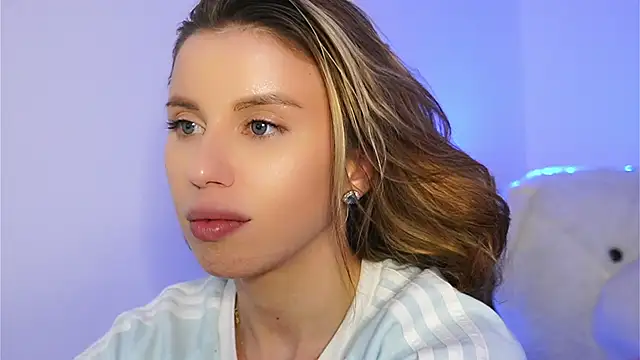 ivyleague  online show from 03-08-26, 07:17