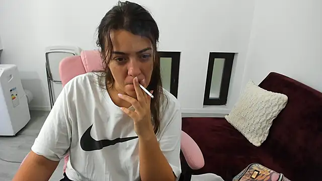 Dyana Kaylinn online show from 09-27-25, 04:50