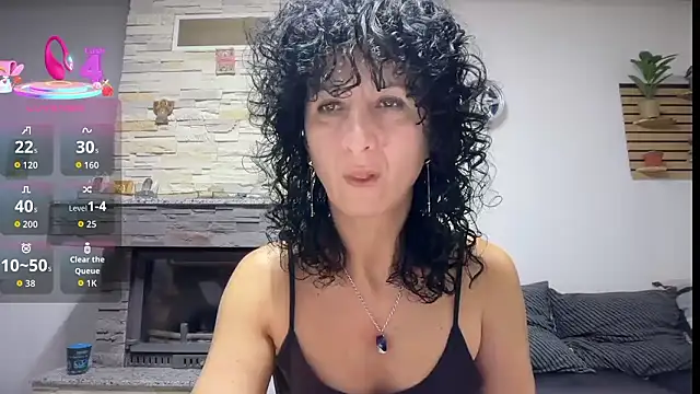 Snapshot of Nikpassion chatting on 01-10-26, 04:58 Nikpassion online show from 01-10-26, 04:58