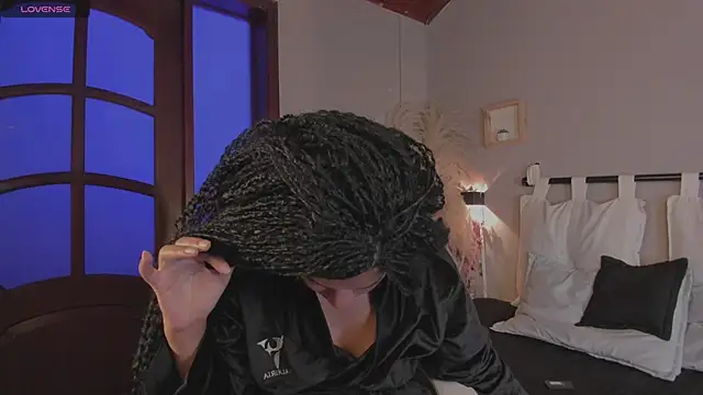 nayah   online show from 01-18-25, 12:26