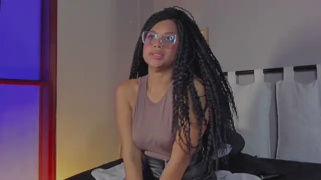 nayah   online show from 01-29-25, 12:43