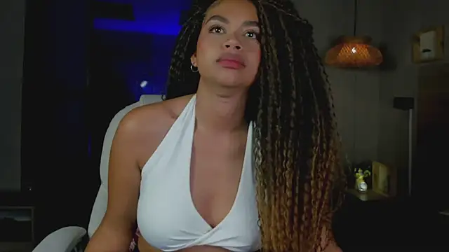 nayah   online show from 09-23-25, 07:39