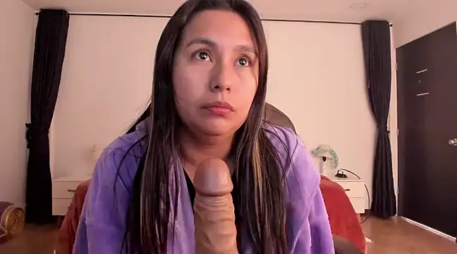 Snapshot of _Natalie18 chatting on 02-01-25, 05:16 Natalie18 online show from 02-01-25, 05:16