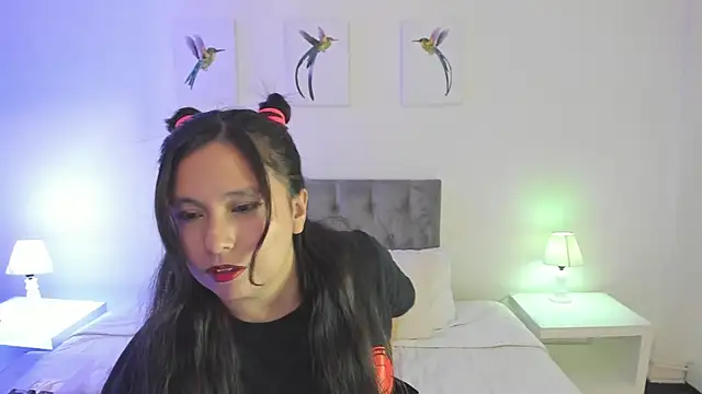 Snapshot of _Natalie18 chatting on 03-21-25, 03:44 Natalie18 online show from 03-21-25, 03:44