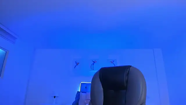 Snapshot of _Natalie18 chatting on 11-26-25, 03:07 Natalie18 online show from 11-26-25, 03:07