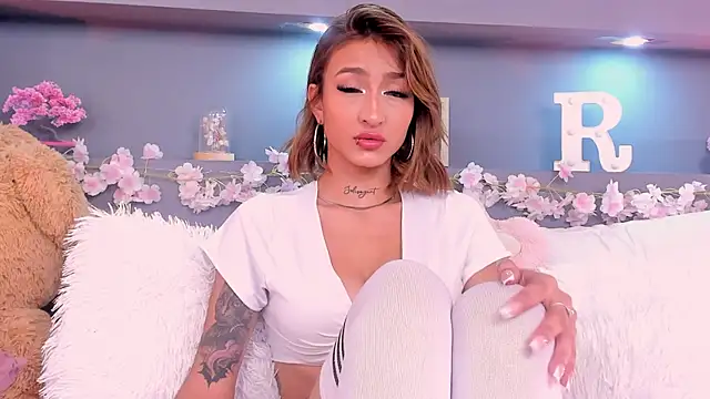 rosemonrooe online show from 11-08-25, 02:28