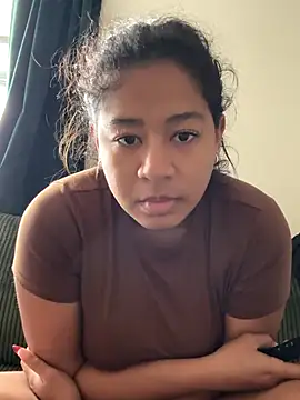 Snapshot of VanessaBling chatting on 12-04-25, 09:01 VanessaBling online show from 12-04-25, 09:01