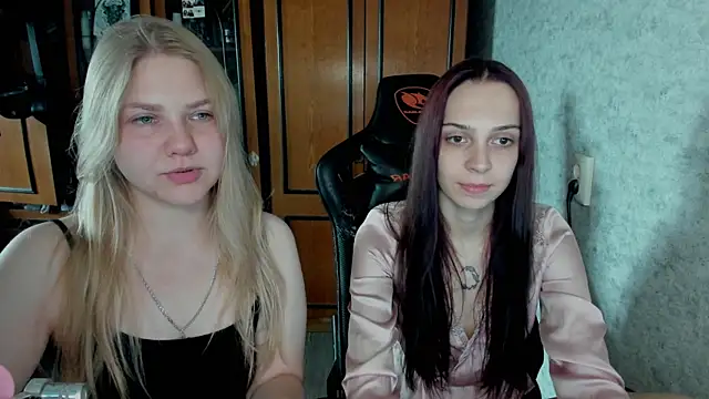 Snapshot of Rachel_Sharp chatting on 09-29-25, 10:31 Rachel Sharp online show from 09-29-25, 10:31