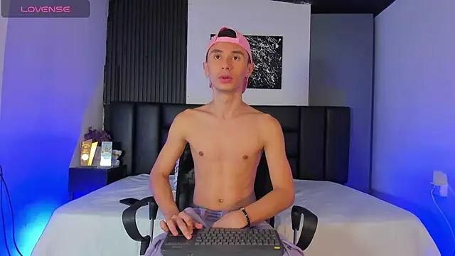 Snapshot of Jotastevensxx chatting on 02-13-25, 11:50 Jotastevensxx online show from 02-13-25, 11:50