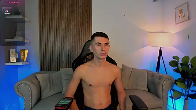 Snapshot of Jotastevensxx chatting on 09-22-25, 07:49 Jotastevensxx online show from 09-22-25, 07:49