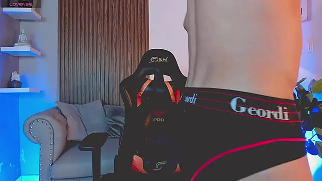 Snapshot of Jotastevensxx chatting on 10-24-25, 08:05 Jotastevensxx online show from 10-24-25, 08:05