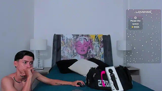 Snapshot of AmberAdams_ chatting on 12-09-24, 04:26 AmberAdams  online show from 12-09-24, 04:26