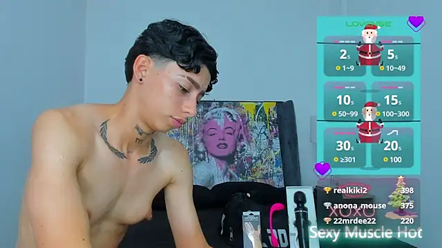 Snapshot of AmberAdams_ chatting on 12-31-24, 04:04 AmberAdams  online show from 12-31-24, 04:04