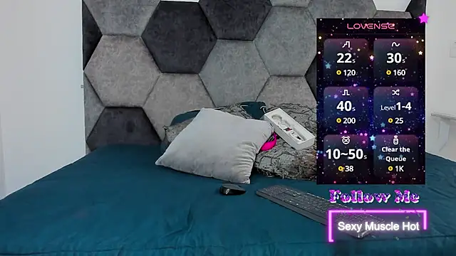 Snapshot of AmberAdams_ chatting on 01-25-25, 05:30 AmberAdams  online show from 01-25-25, 05:30