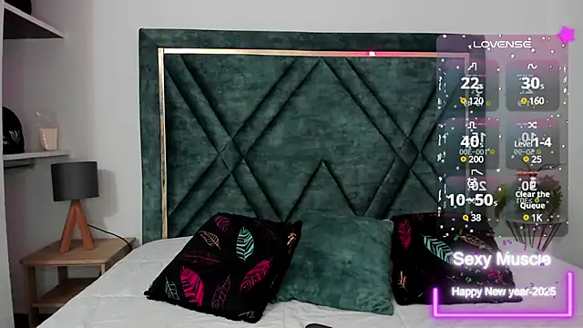 Snapshot of AmberAdams_ chatting on 02-08-25, 01:44 AmberAdams  online show from 02-08-25, 01:44