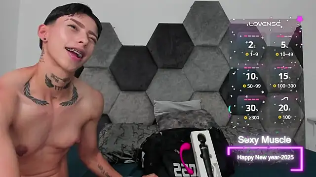 Snapshot of AmberAdams_ chatting on 02-10-25, 04:58 AmberAdams  online show from 02-10-25, 04:58