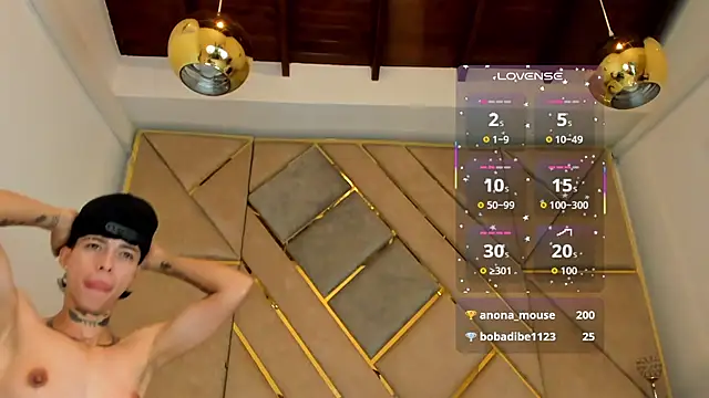 Snapshot of AmberAdams_ chatting on 09-13-25, 02:39 AmberAdams  online show from 09-13-25, 02:39