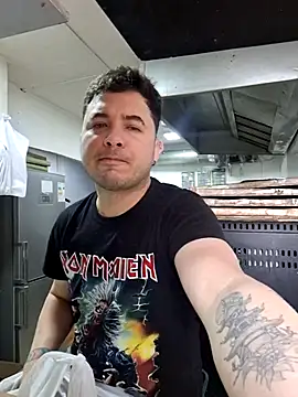 Victorjose3030 online show from 10-23-25, 07:45