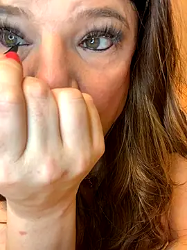 Snapshot of balad13 chatting on 09-18-25, 07:21 balad13 online show from 09-18-25, 07:21