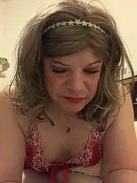 Snapshot of balad13 chatting on 09-30-25, 11:04 balad13 online show from 09-30-25, 11:04