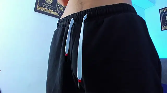 Snapshot of TylerWhite_ chatting on 02-01-25, 06:21 TylerWhite online show from 02-01-25, 06:21