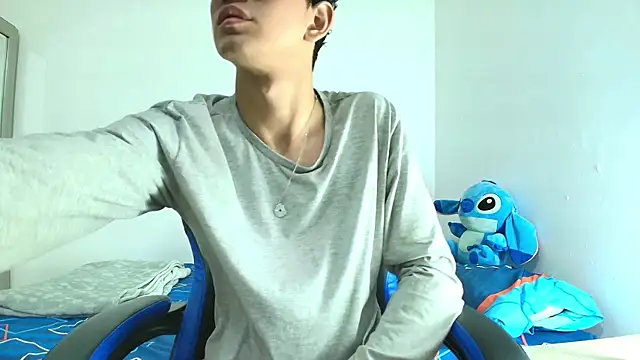 Snapshot of TylerWhite_ chatting on 03-19-25, 02:59 TylerWhite online show from 03-19-25, 02:59