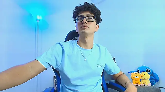 Snapshot of TylerWhite_ chatting on 10-23-25, 03:50 TylerWhite online show from 10-23-25, 03:50