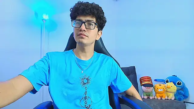 Snapshot of TylerWhite_ chatting on 11-20-25, 04:12 TylerWhite online show from 11-20-25, 04:12